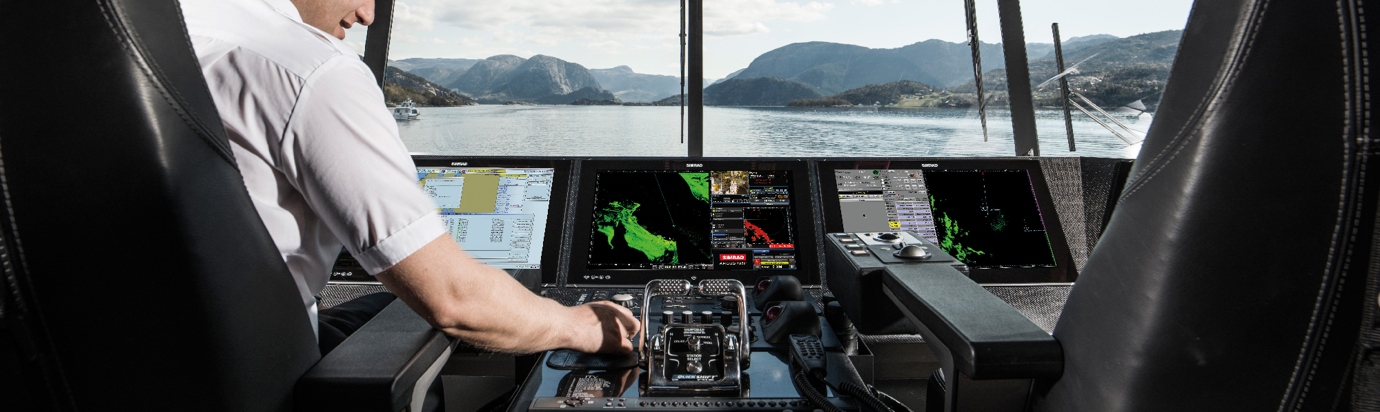 dine At interagere Akvarium Navigation og Kommunikations udstyr - Erhverv & Fiskeriflåden - Isbak  Marineservice ApS